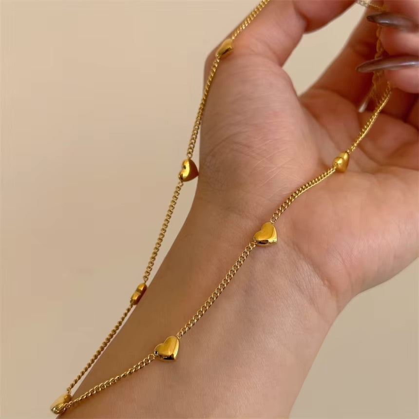Yura Heart Necklace