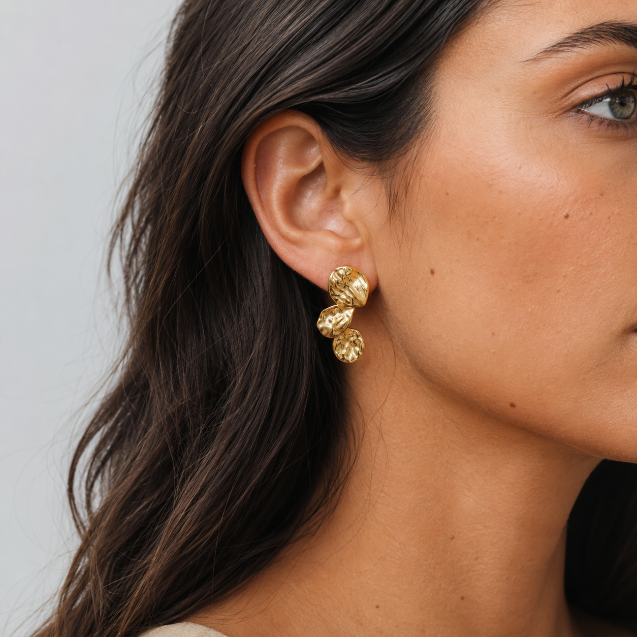 Tres Earring