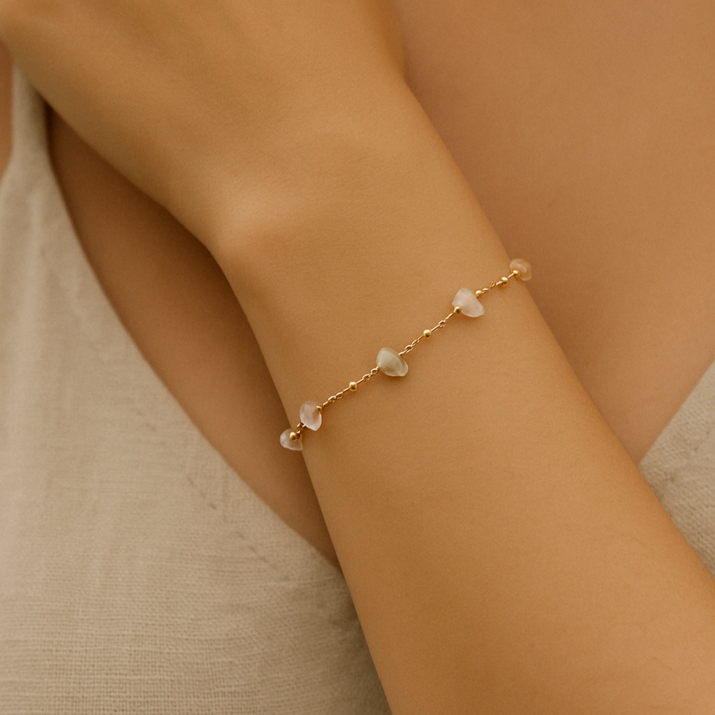 Armband med naturstenar