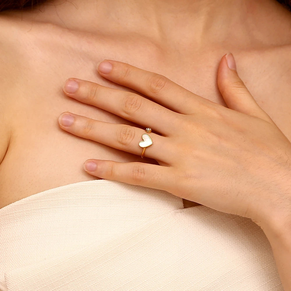 Yua Heart Ring