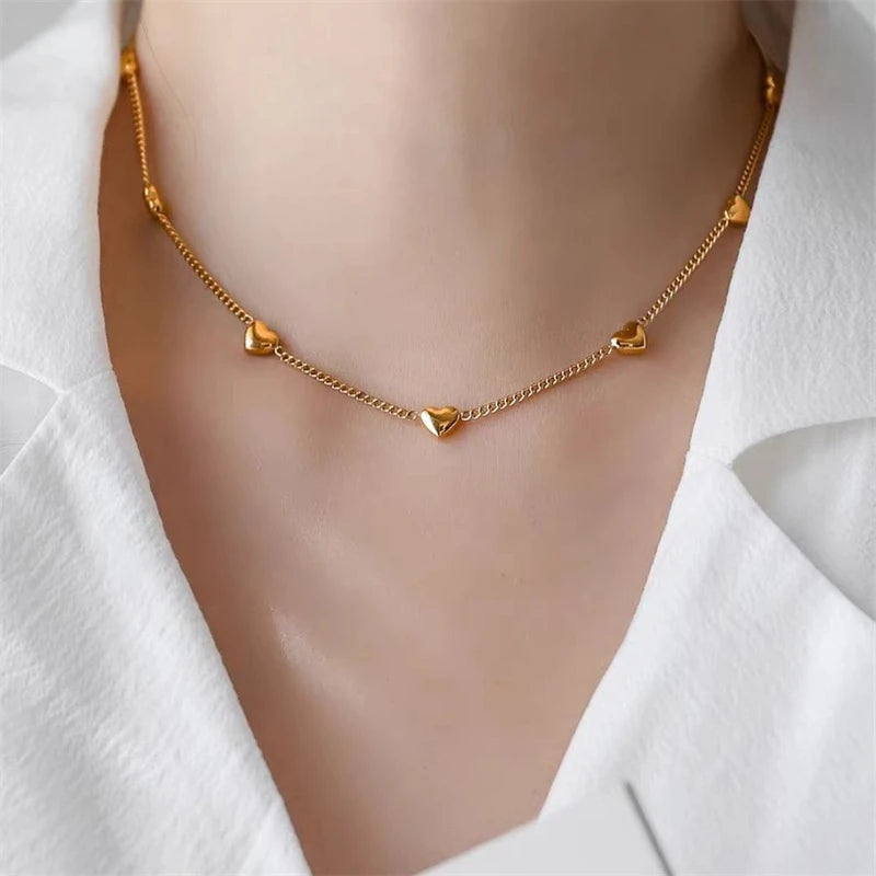 Yura Heart Necklace