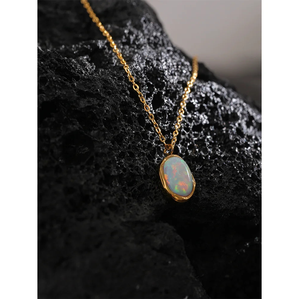 Mirror Opal Necklace