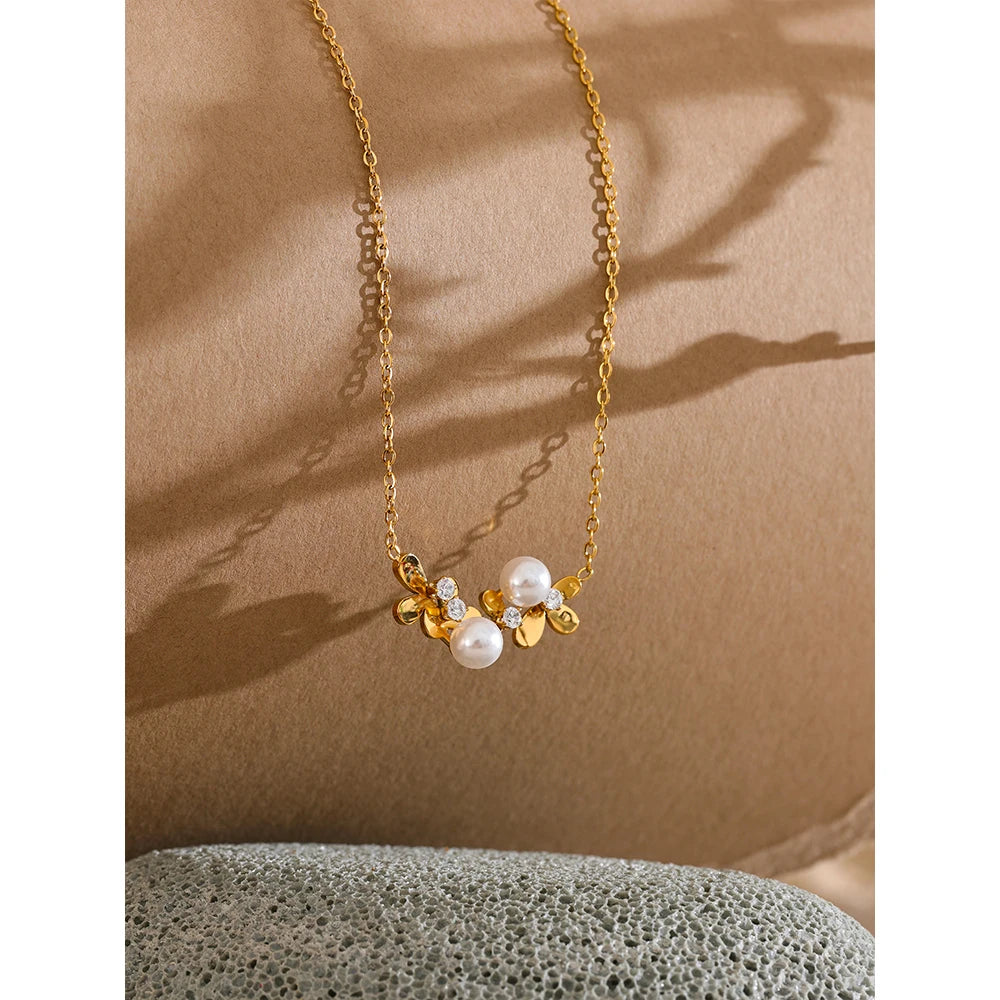 Pearl Flower Necklace