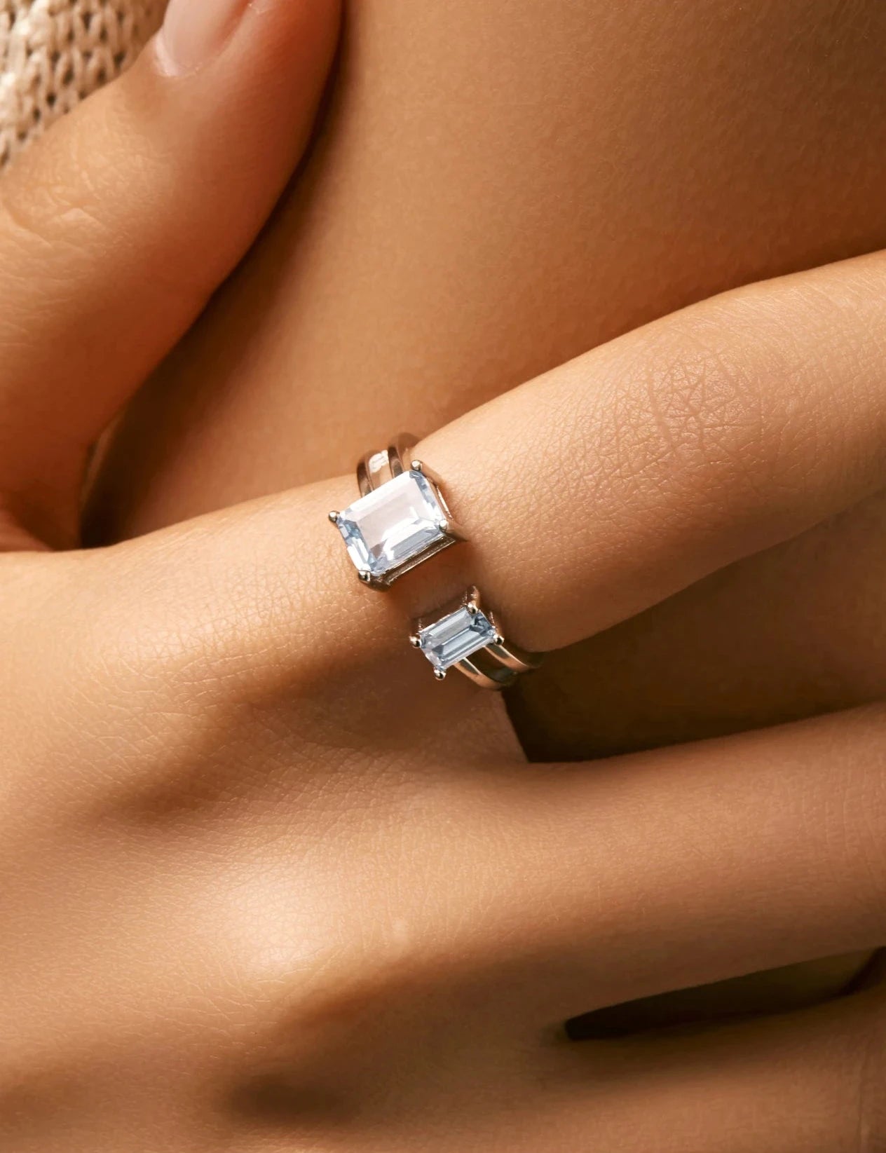 Double Cube Ring